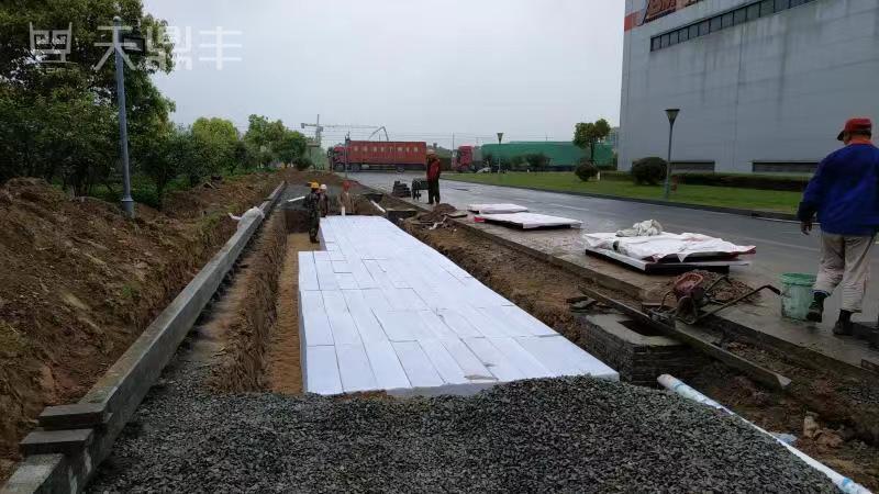 江蘇大豐工廠停車場海綿城市建設(shè)工程